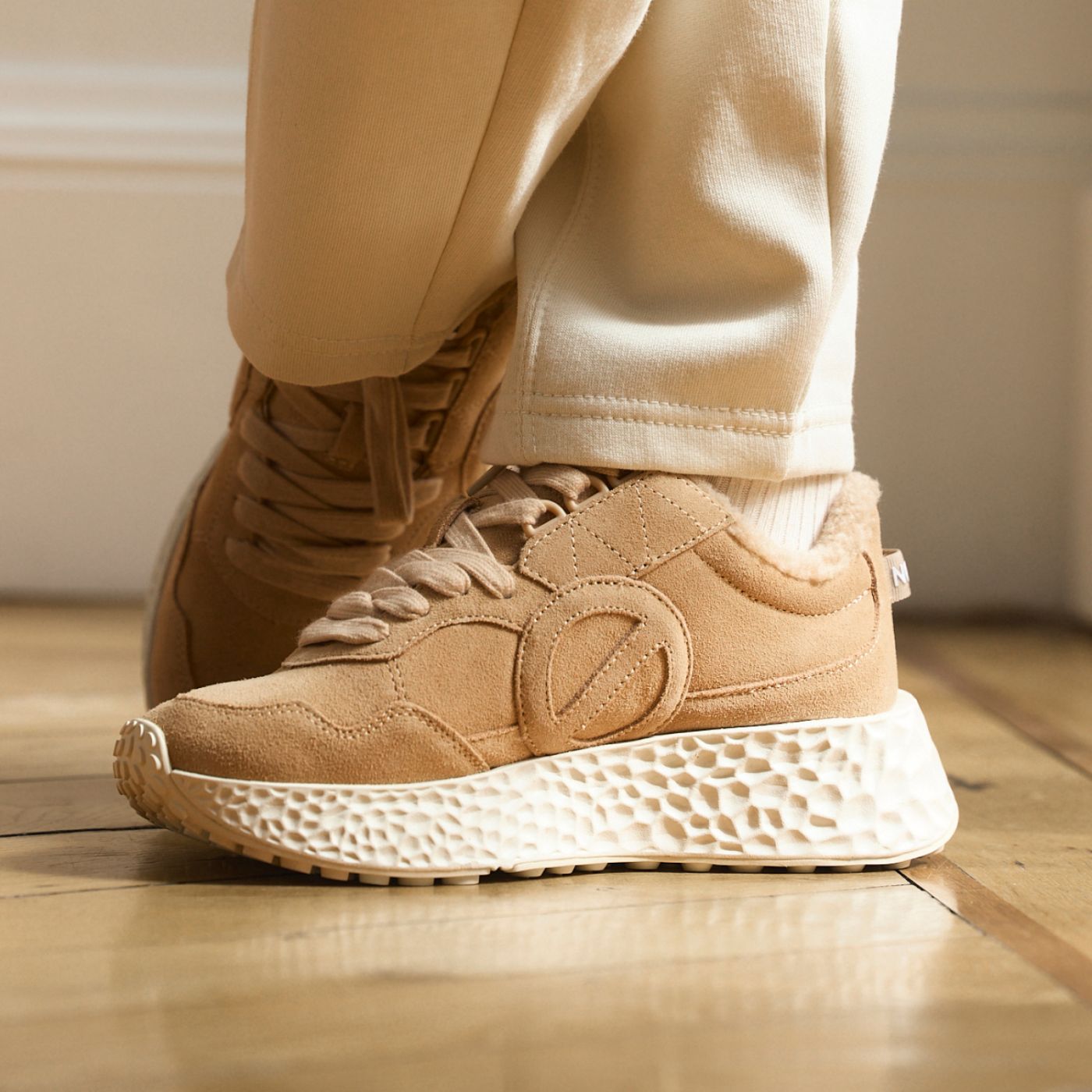 CARTER JOGGER W - SUEDE/COCOON - BEIGE